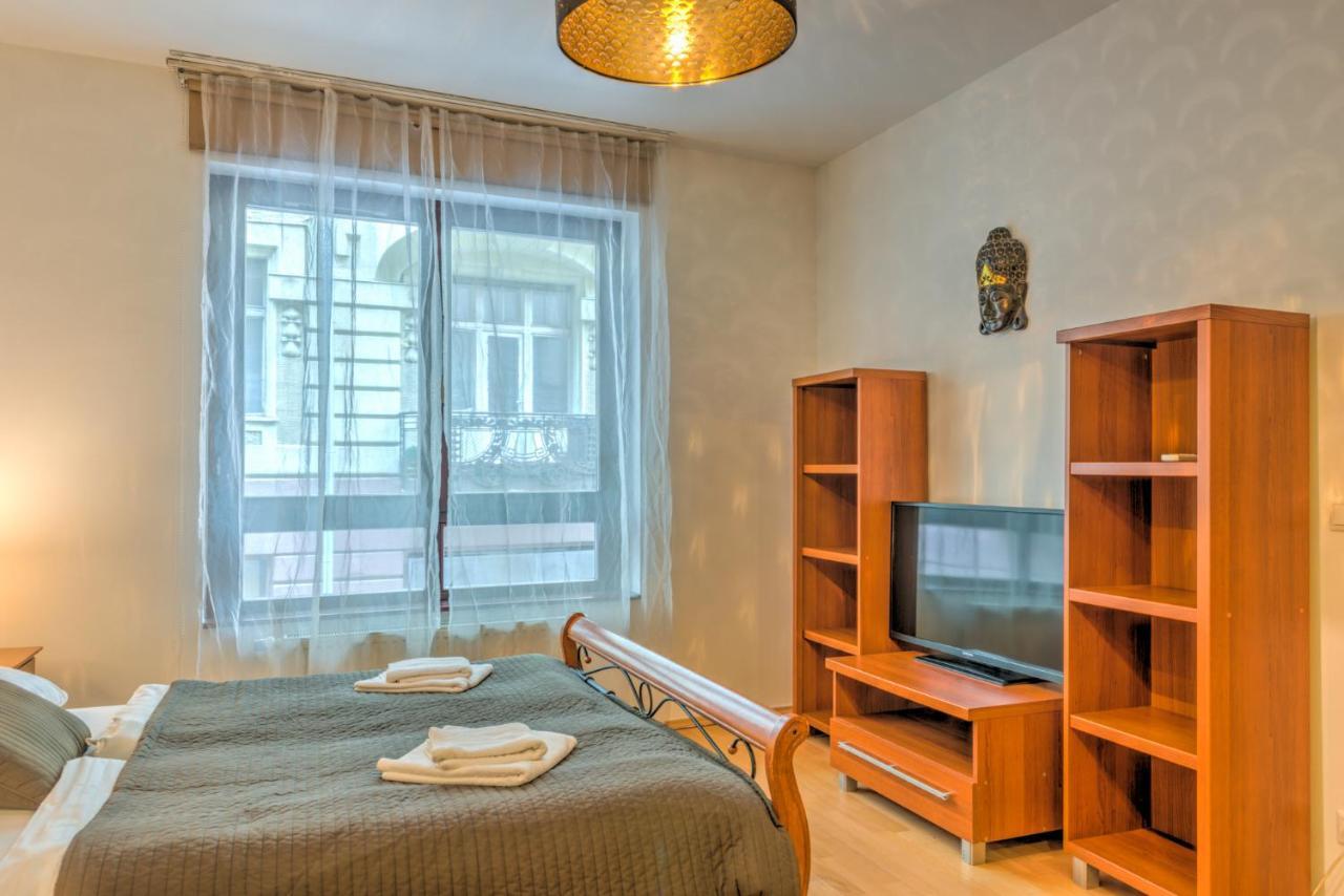 Central Downtown Apartments Будапеща Екстериор снимка