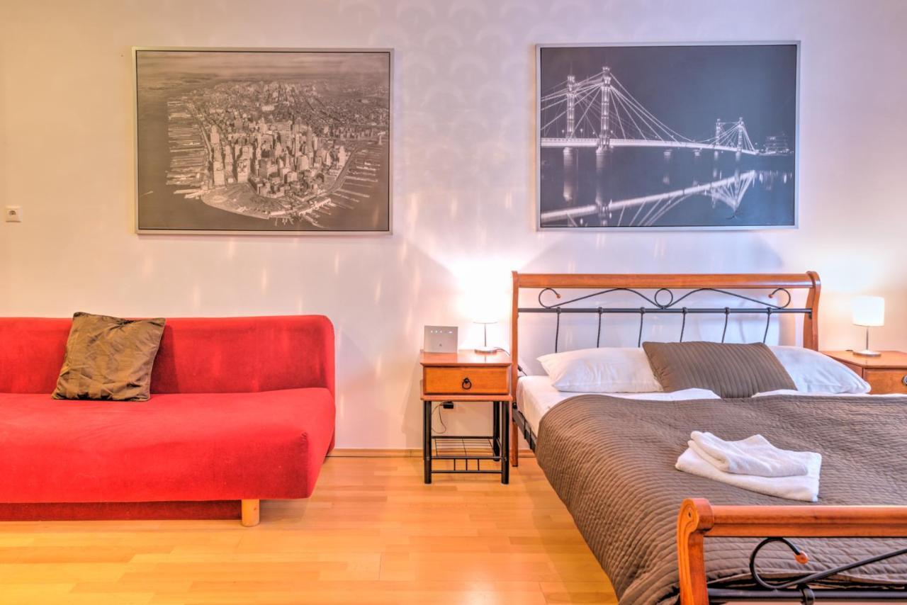 Central Downtown Apartments Будапеща Екстериор снимка