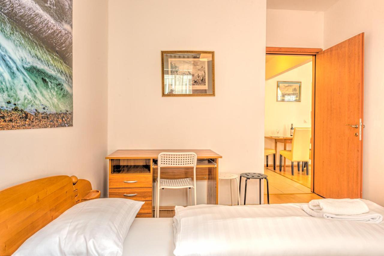 Central Downtown Apartments Будапеща Екстериор снимка