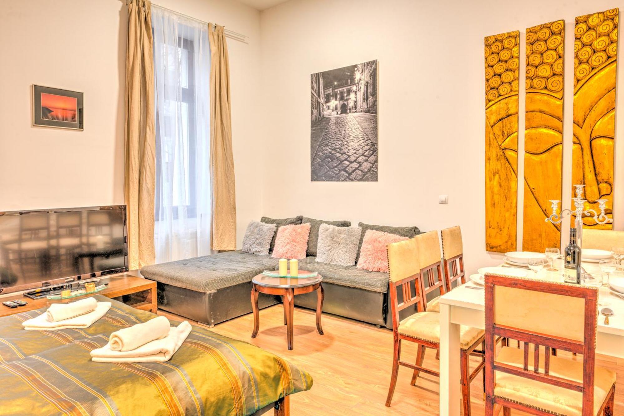 Central Downtown Apartments Будапеща Екстериор снимка