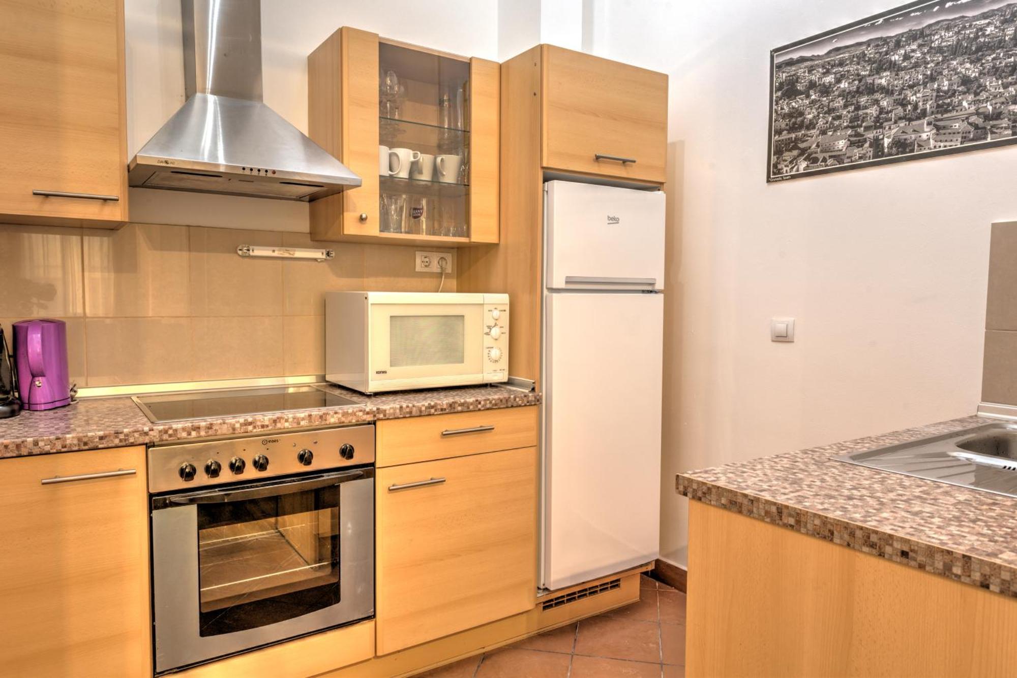 Central Downtown Apartments Будапеща Екстериор снимка