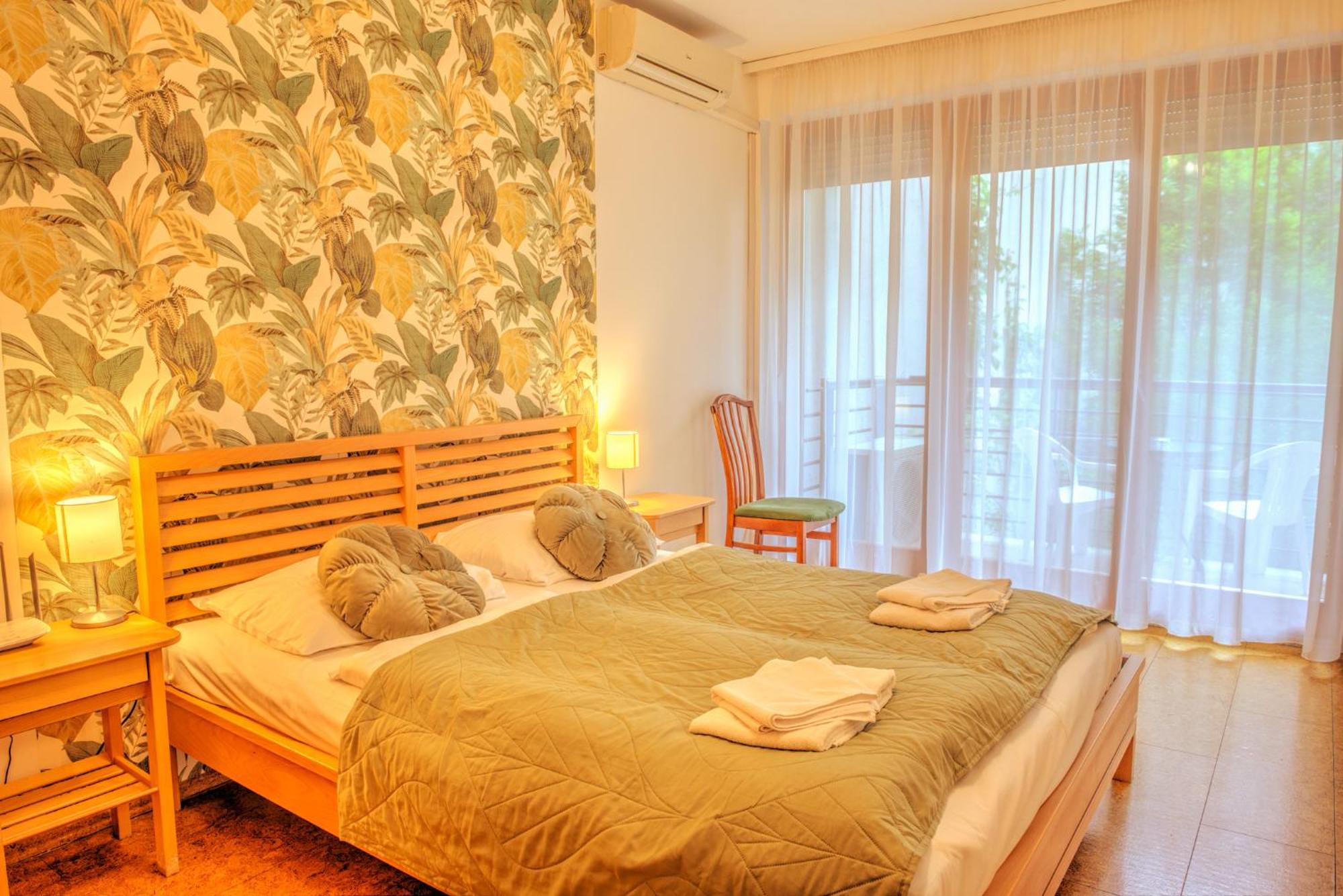 Central Downtown Apartments Будапеща Екстериор снимка